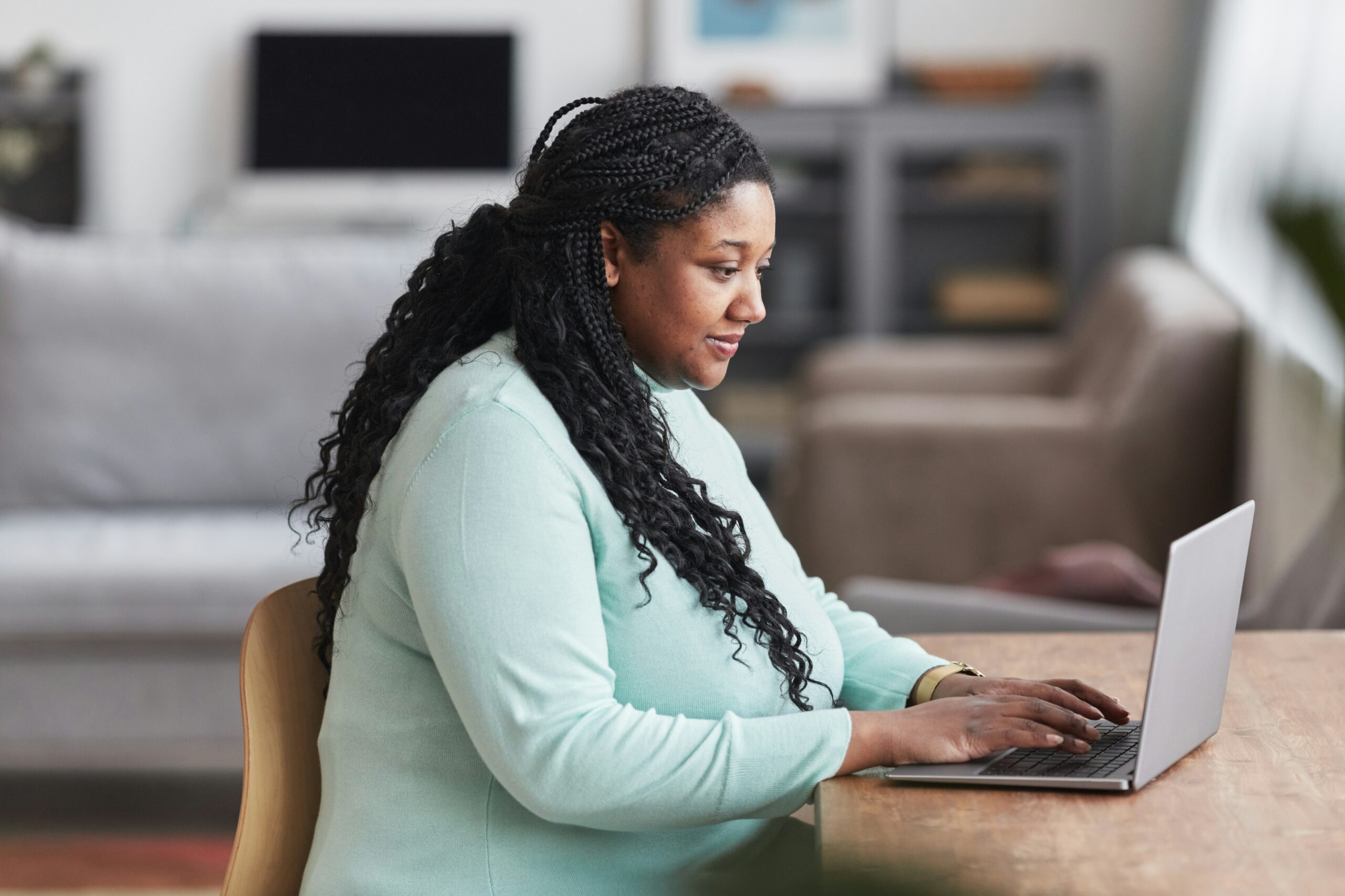 Woman searching for on a computer